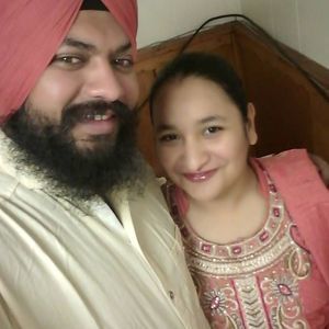 Meet your Posher, Rasleen